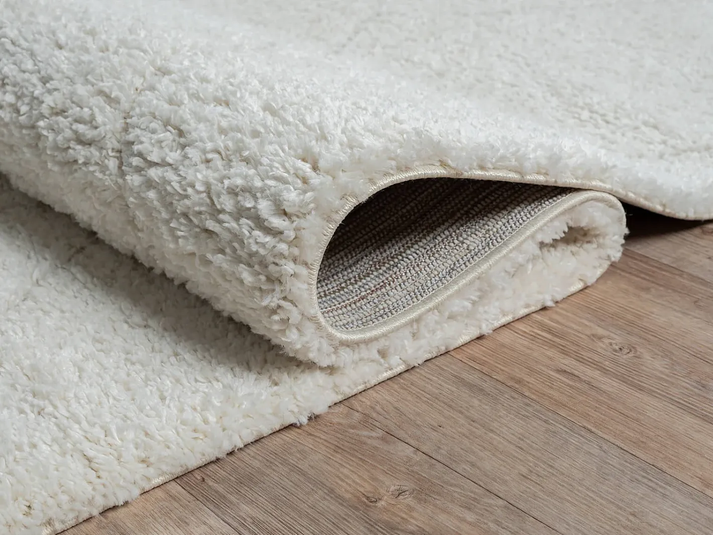the carpet Alfombra Bahar Shaggy patrón rombos, , 240 x 340 cm Crema Clearance