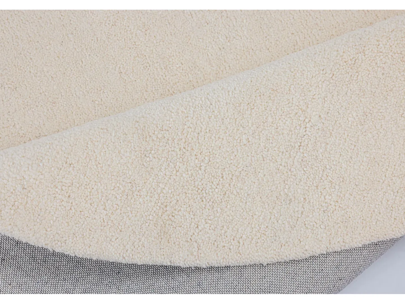Alfombra de lana tejida a mano al estilo bereber 240x240 cm Lana Blanca Royal Berber Crema Outlet