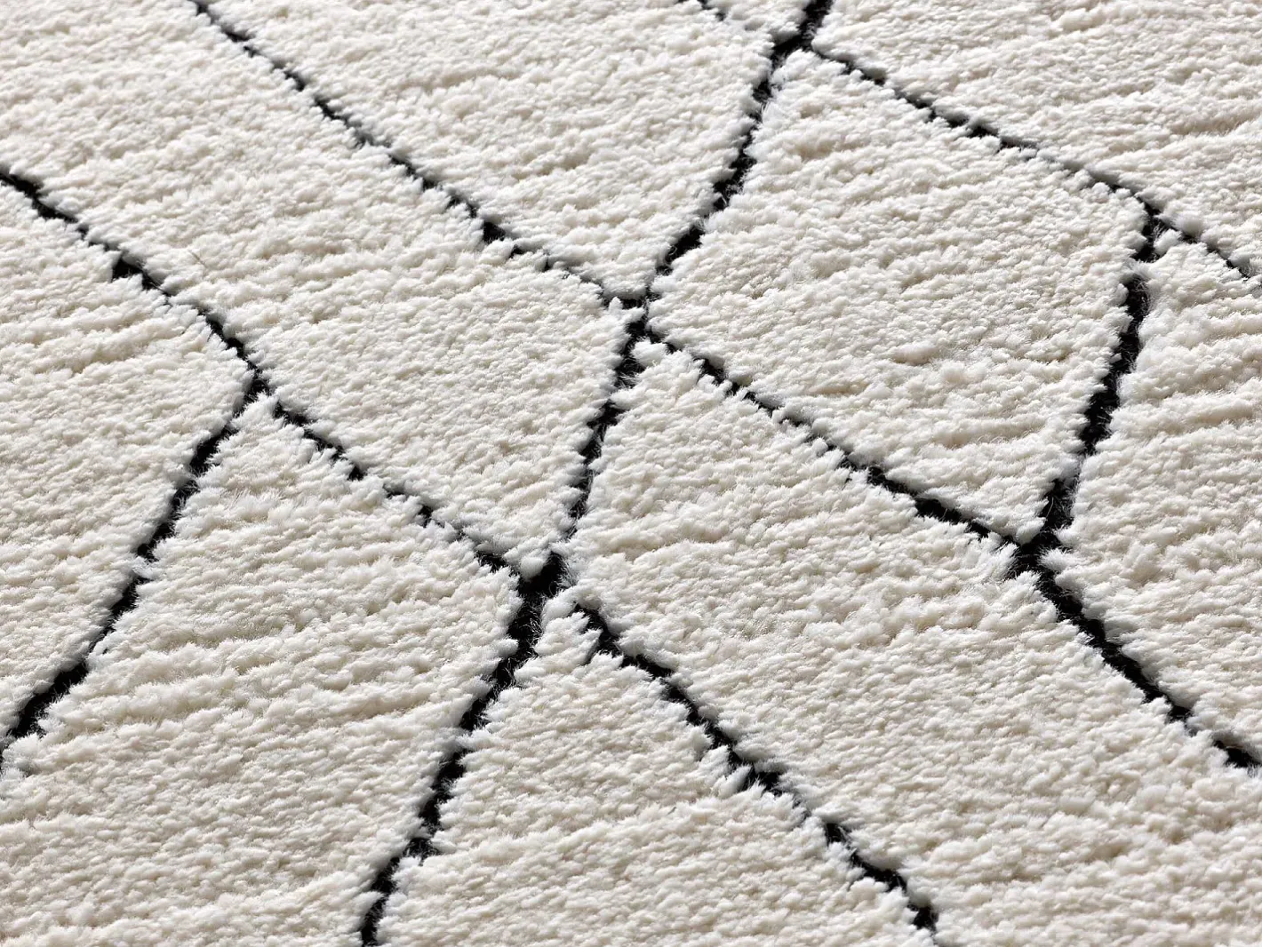 Hot Alfombra interior - bereber con relieve - blanco - 160 x 230 cm - TURIN Negro / Blanco