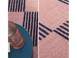 Sweeek Alfombra interior con motivo damero y rosa Azul Outlet