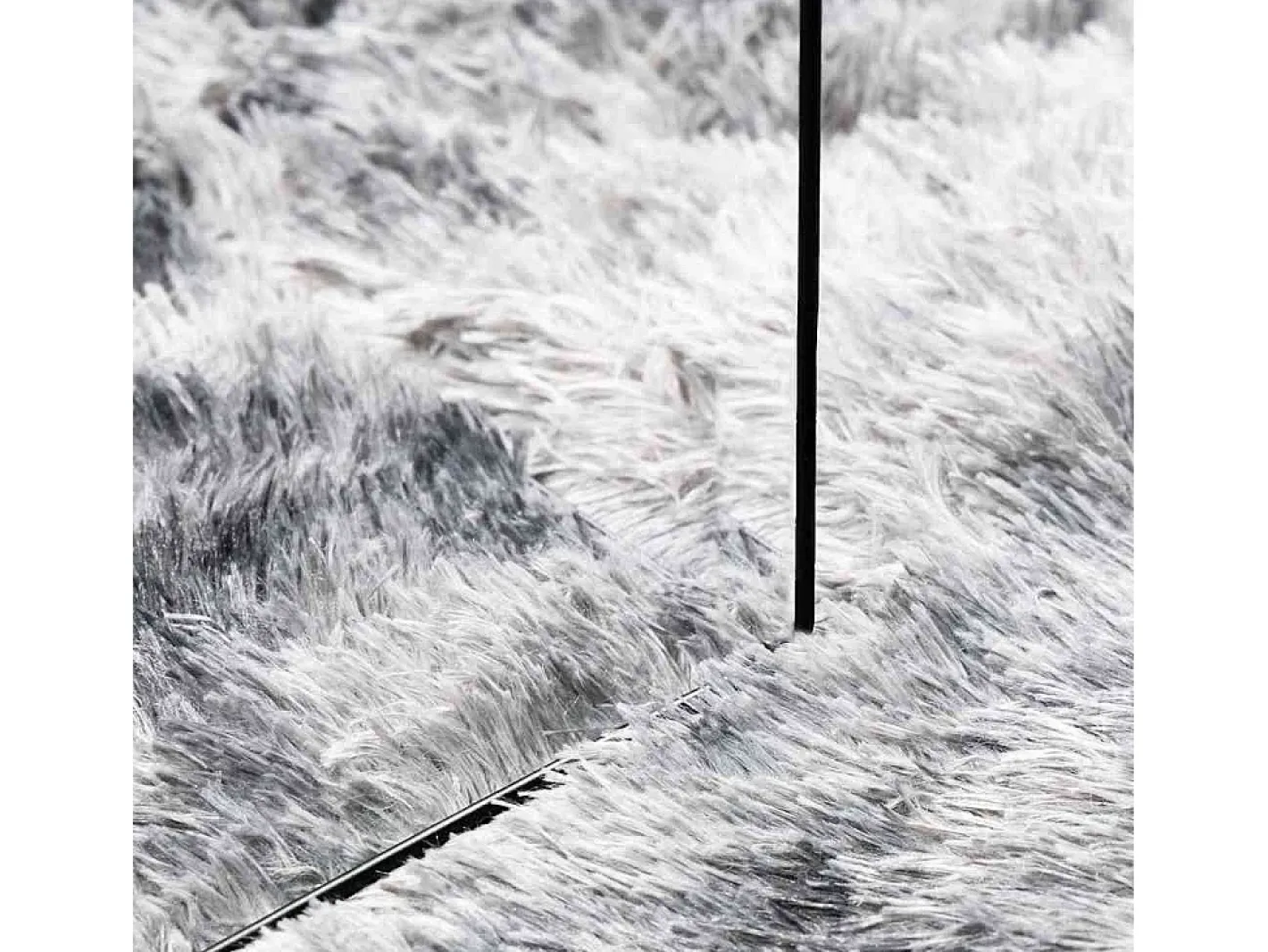 Alfombra NAVARRA Shaggy Plata 100x100 cm Gris Clearance