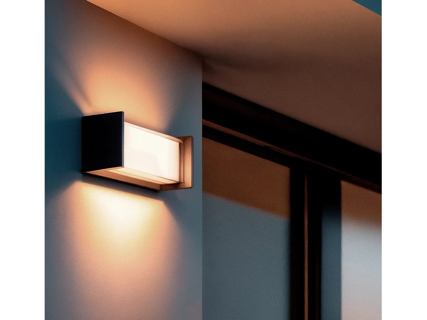 Ledkia Aplique de Pared Exterior LED 12W Aluminio CCT Seleccionable Doble Difusor Arelien Iridix Antracita Transparente New