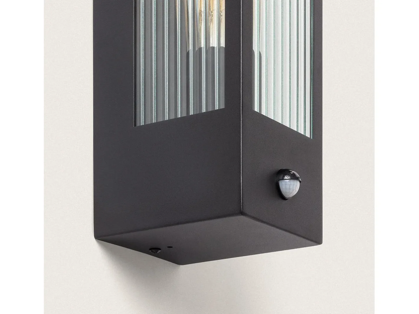 Ledkia Aplique de Pared Exterior Acero Inoxidable y Cristal Texturizado con Detector de Movimiento Gakom Negro Online