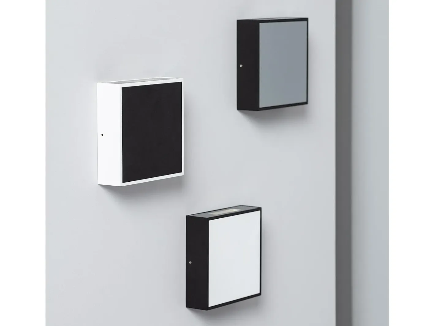 Ledkia Iluminación Exterior-Aplique de Pared Exterior LED 6W de Aluminio Roma 3000K Blanco Cálido Negro