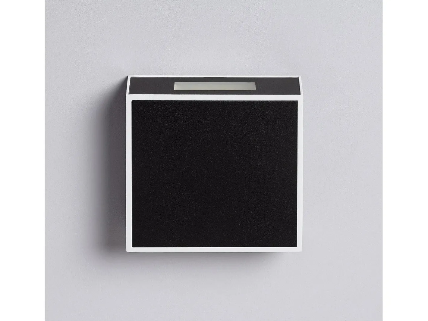 Ledkia Iluminación Exterior-Aplique de Pared Exterior LED 6W de Aluminio Roma 3000K Blanco Cálido Negro