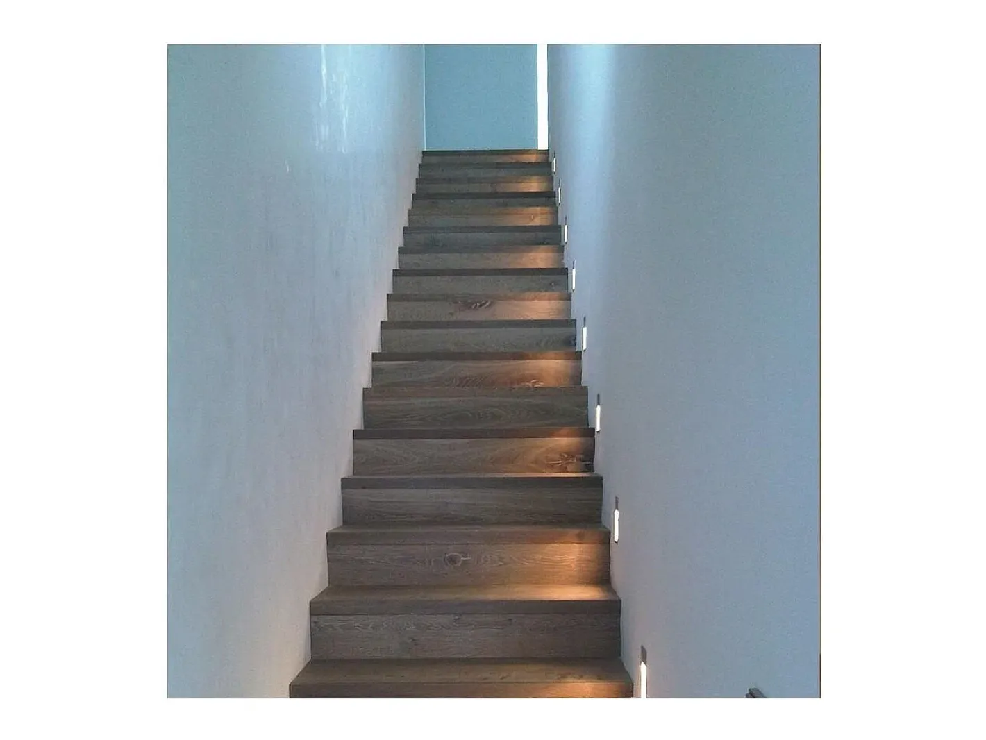 Ledkia Iluminación Exterior-Baliza de Pared LED 1.5W Empotrable Acero Larry 5000K Blanco Frío Plateado
