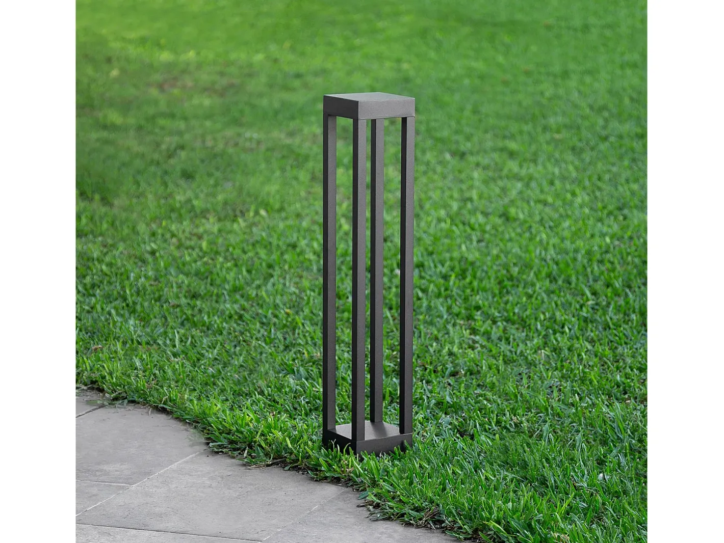 Discount Ledkia Baliza Exterior LED 7W Superficie Pie 60cm Irlaya 3000K Blanco Cálido Negro