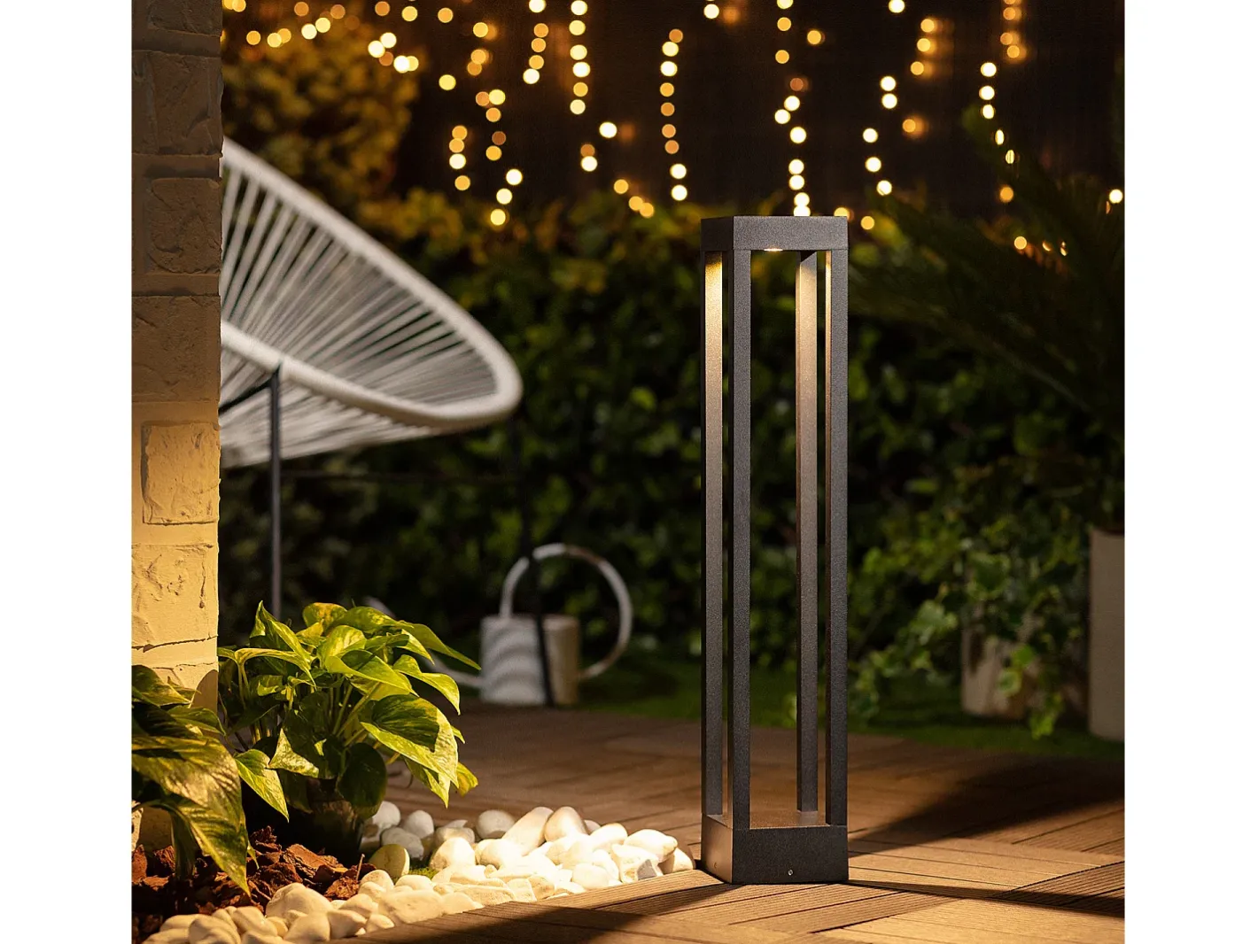 Discount Ledkia Baliza Exterior LED 7W Superficie Pie 60cm Irlaya 3000K Blanco Cálido Negro