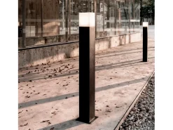 Clearance Ledkia Baliza Exterior Superficie Pie 74cm con Enchufe Tipo F Schuko Augusta Negra Negro