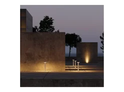 Outlet Baliza LED Mac Floor Corten 3000K - 12W IP65 de 30 cm de altura para exterior en aluminio - Downlight - Beneito & Faure Marru00f3n