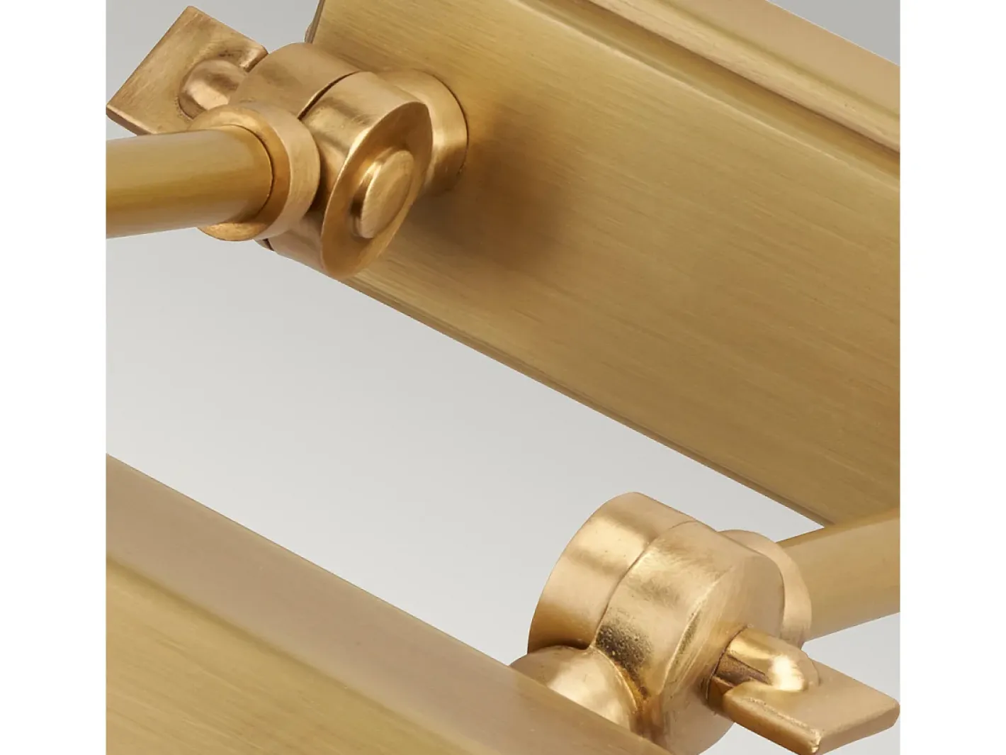 Aplique Para Pared-Elstead Chawton 1 ljus liten bild vägglampa mässing, E14 Dorado