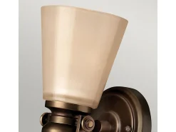 Online Elstead Mayflower 1 ljus vägglampa Olde bronsglasskärm, E27 Bronce