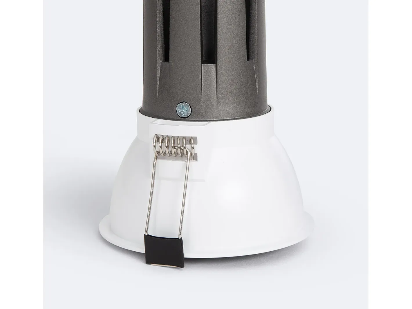 Ledkia Foco Downlight LED 5W / 7W Cónico Areni Corte Ø 75 mm 2700K Blanco Cálido 5 W Dorado Sale