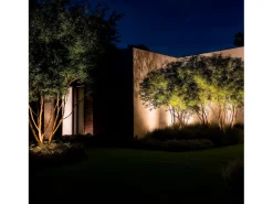 Ledkia Iluminación Exterior-Foco Exterior LED 3W con Pincho Gotham 3000K Blanco Cálido Negro