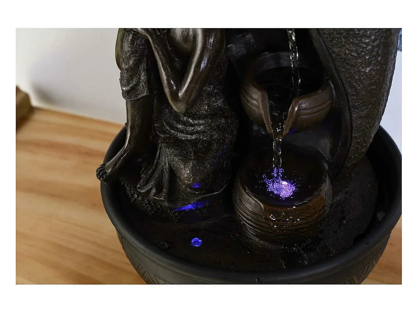Zen Light Estatua-Fuente LED de interior del Buda de Krishna Negro