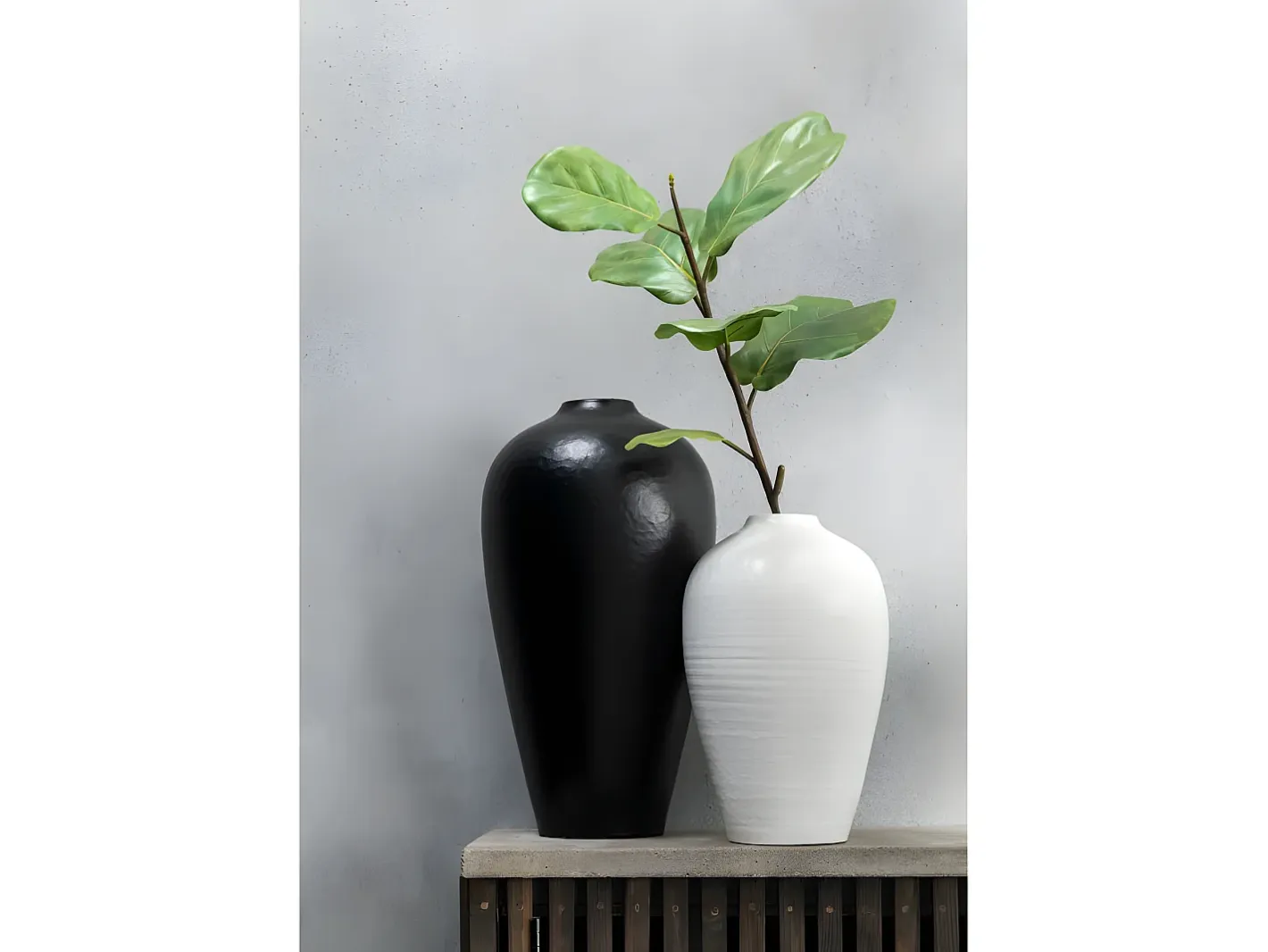 J-Line Jarrón de cerámica blanco de 22x22x35 cm Negro