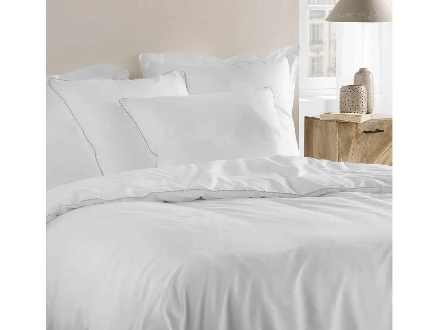 Douceur d'intérieur Juego de cama con borlas 240 x 220 cm Blanco