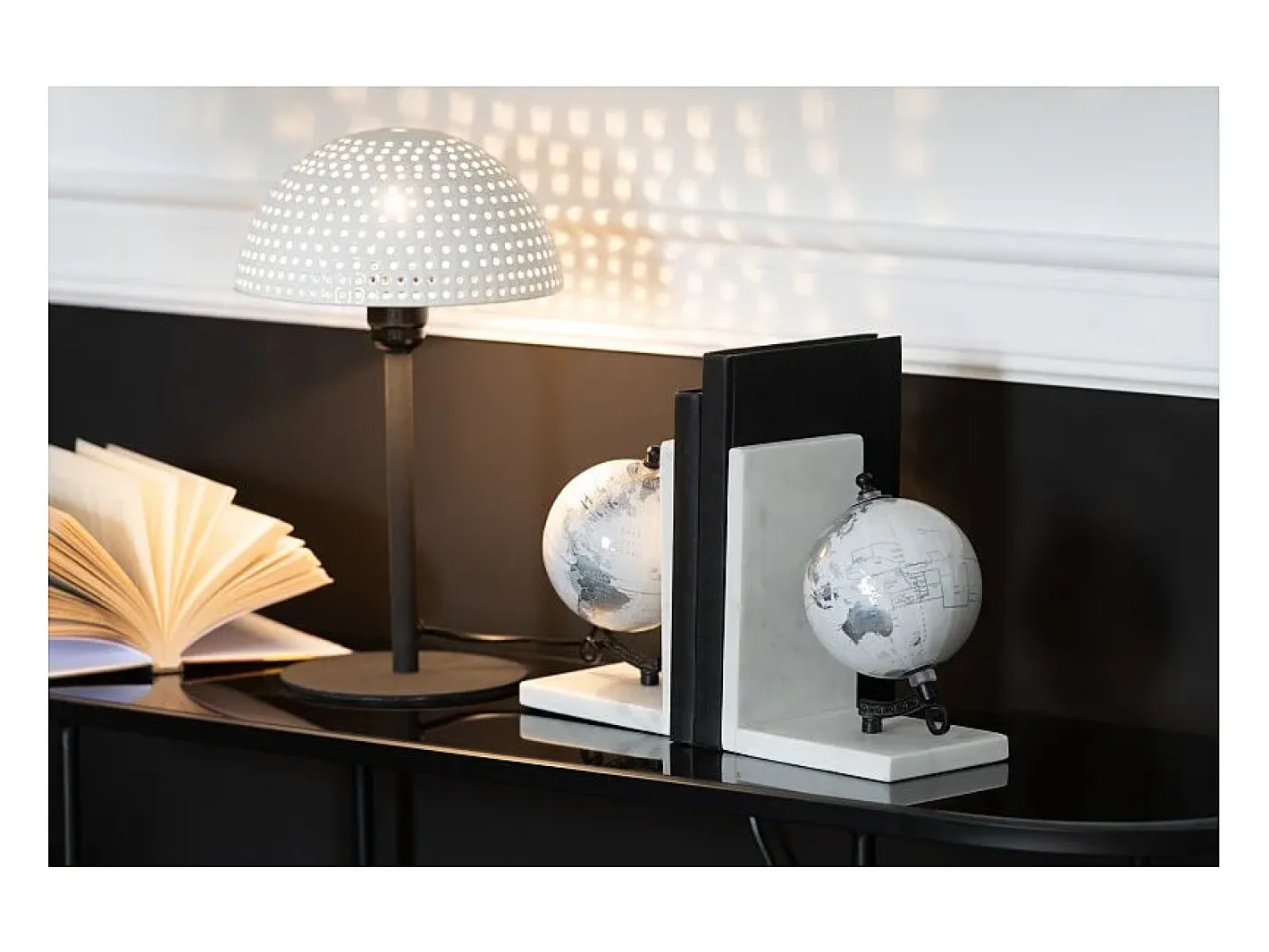 J-Line Lampara de mesa seta bolas hierro brillante blanco/negro Alt. 36 Negro / Blanco Best