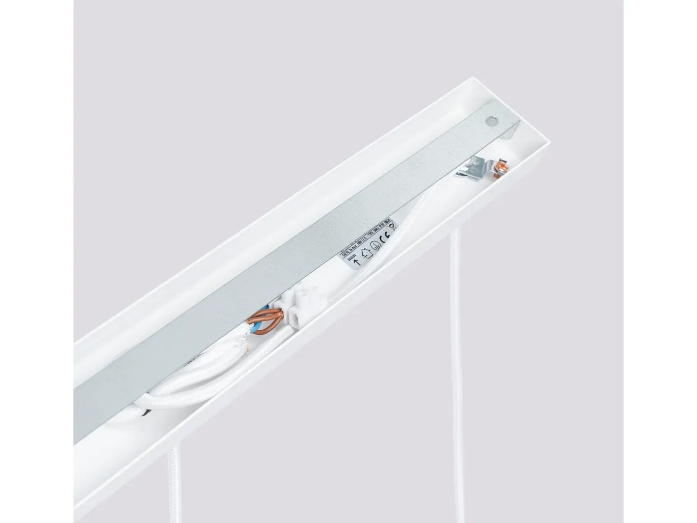 New Sollux Lighting Lámpara colgante Gloow minimalista de aluminio - 3 fuentes luminosas 4000K - L.45 x A.98 cm - Blanco
