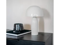Rendez-Vous Déco Lámpara de mesa de metal con acabado brillante - Joy Blanco Clearance