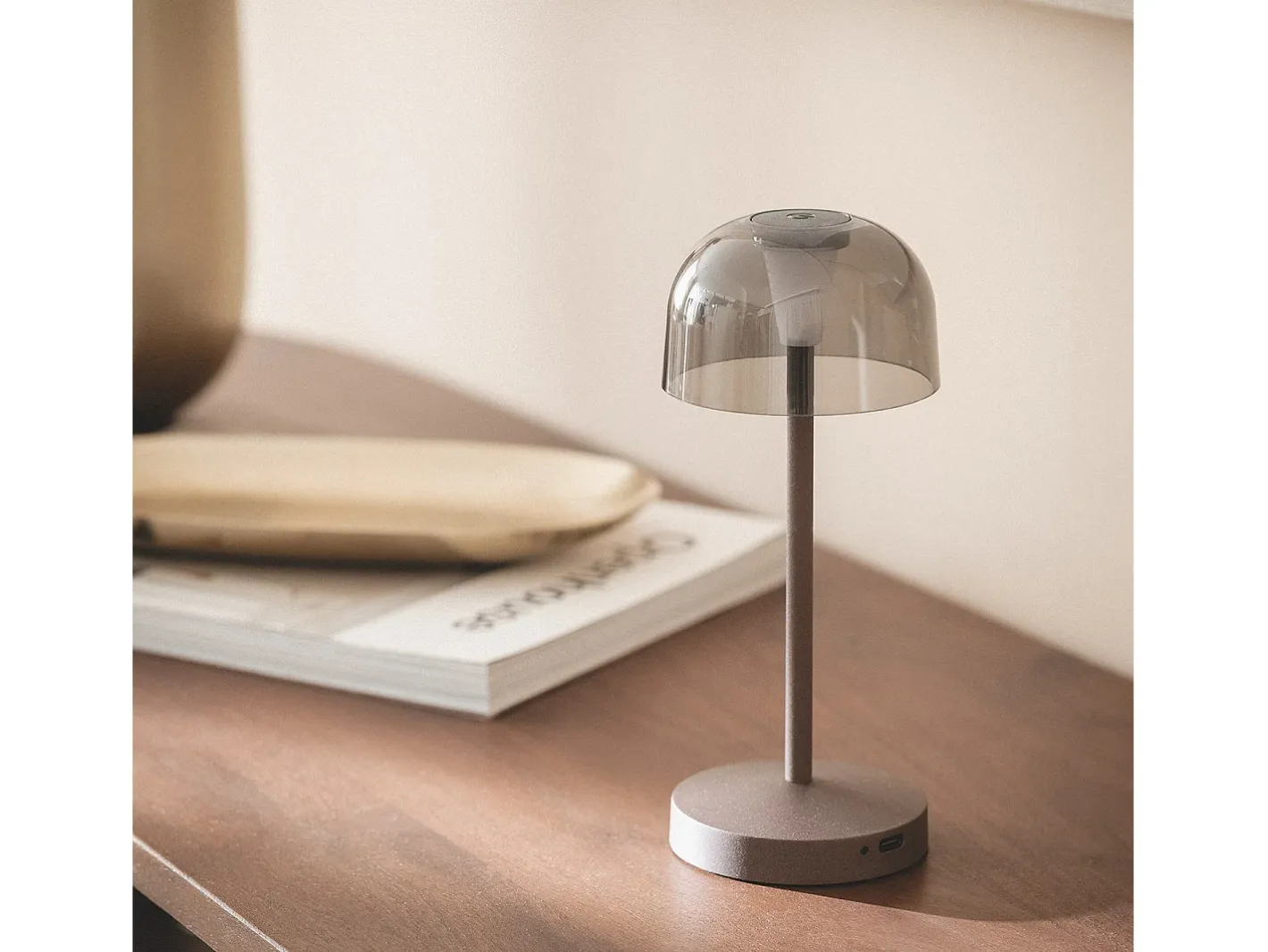 Outlet Ledkia Lámpara de Mesa LED Portátil para Exterior Metal con Batería Recargable Lendora Smoke Marrón Marru00f3n