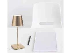 Lámpara De Mesa-Lámpara de mesa LED recargable y regulable Zafferano Poldina Pro Mini Gold Leaf con duración de batería de hasta 12 horas Amarillo