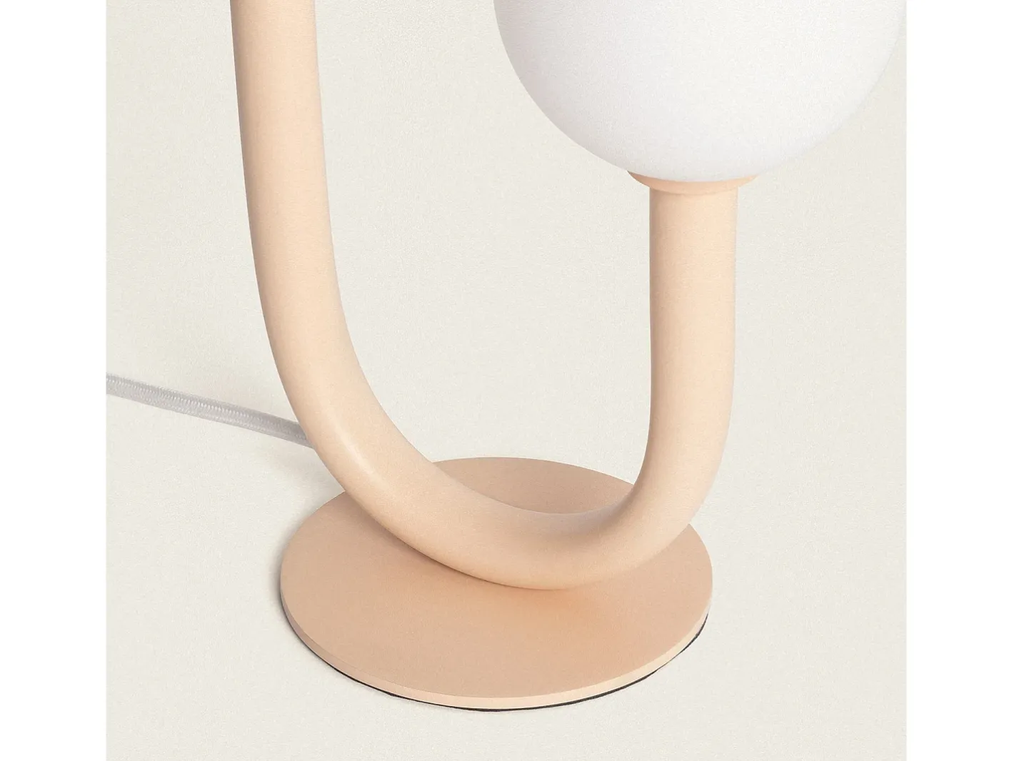 Hot Ledkia Lámpara de Mesa Metal y Cristal Zeina Beige