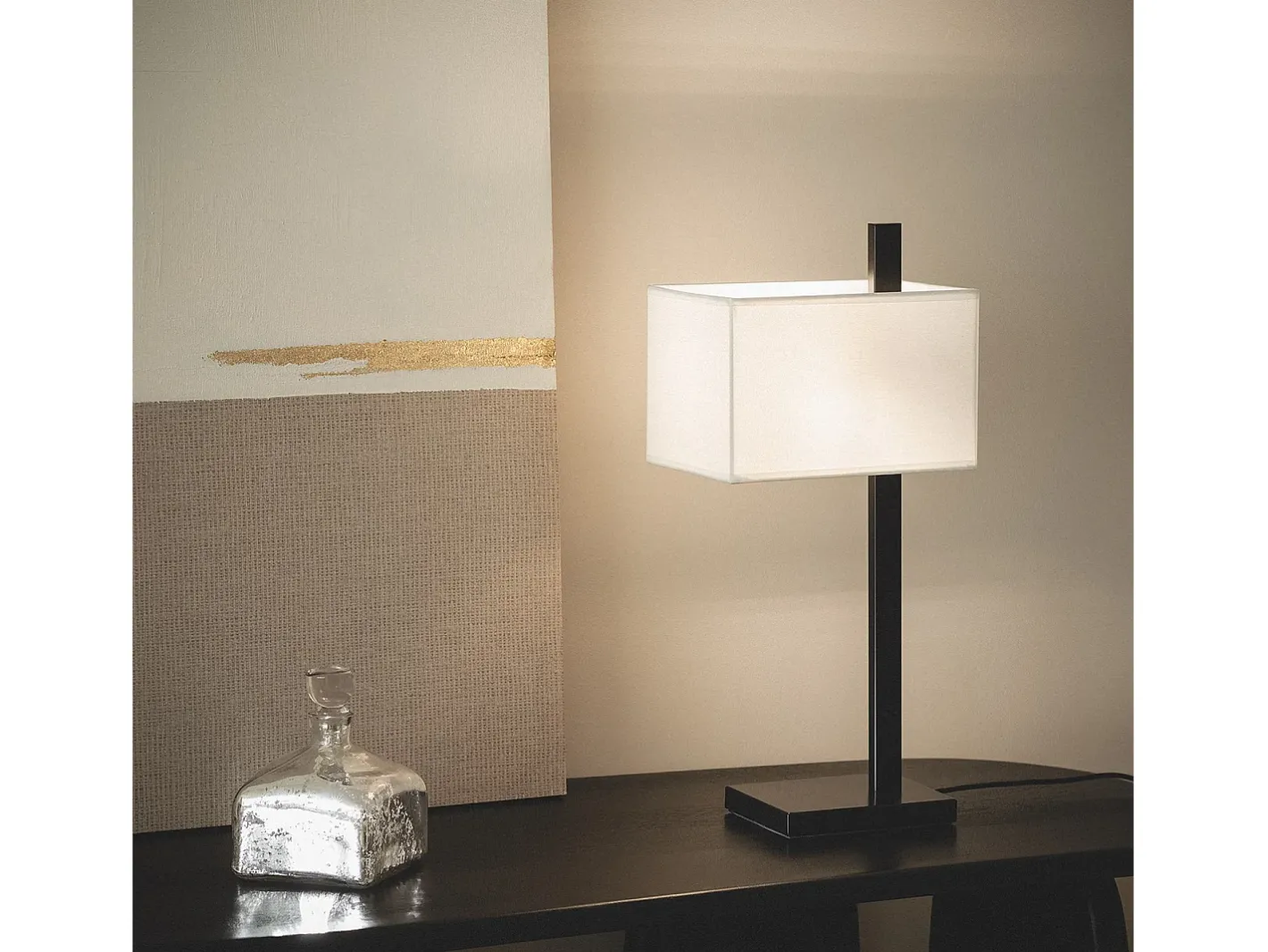 Clearance Ledkia Lámpara de Mesa Metal y Tela con Puerto USB e Interruptor Táctil Malena Negro