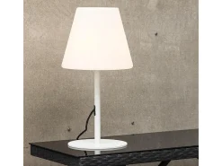 ebuy24 Iluminación Exterior-Lámpara de mesa Moris para exterior color . Blanco