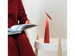 Sale Lámpara de mesa recargable Zafferano Angelina: inalámbrica, cabezal ajustable, control táctil, diseño interior moderno, color Blanco