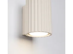 Hot Sollux Lighting Lámpara De Pared Karbon Minimalista De Aluminio - 1 Fuentes Luminosas - L.6,5 X A.10 Cm - Beige
