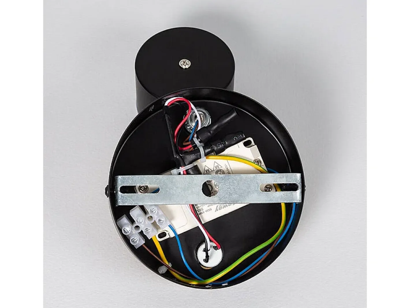 Discount Ledkia Lámpara de Pared LED 5W Metal con Interruptor Serifos Negro