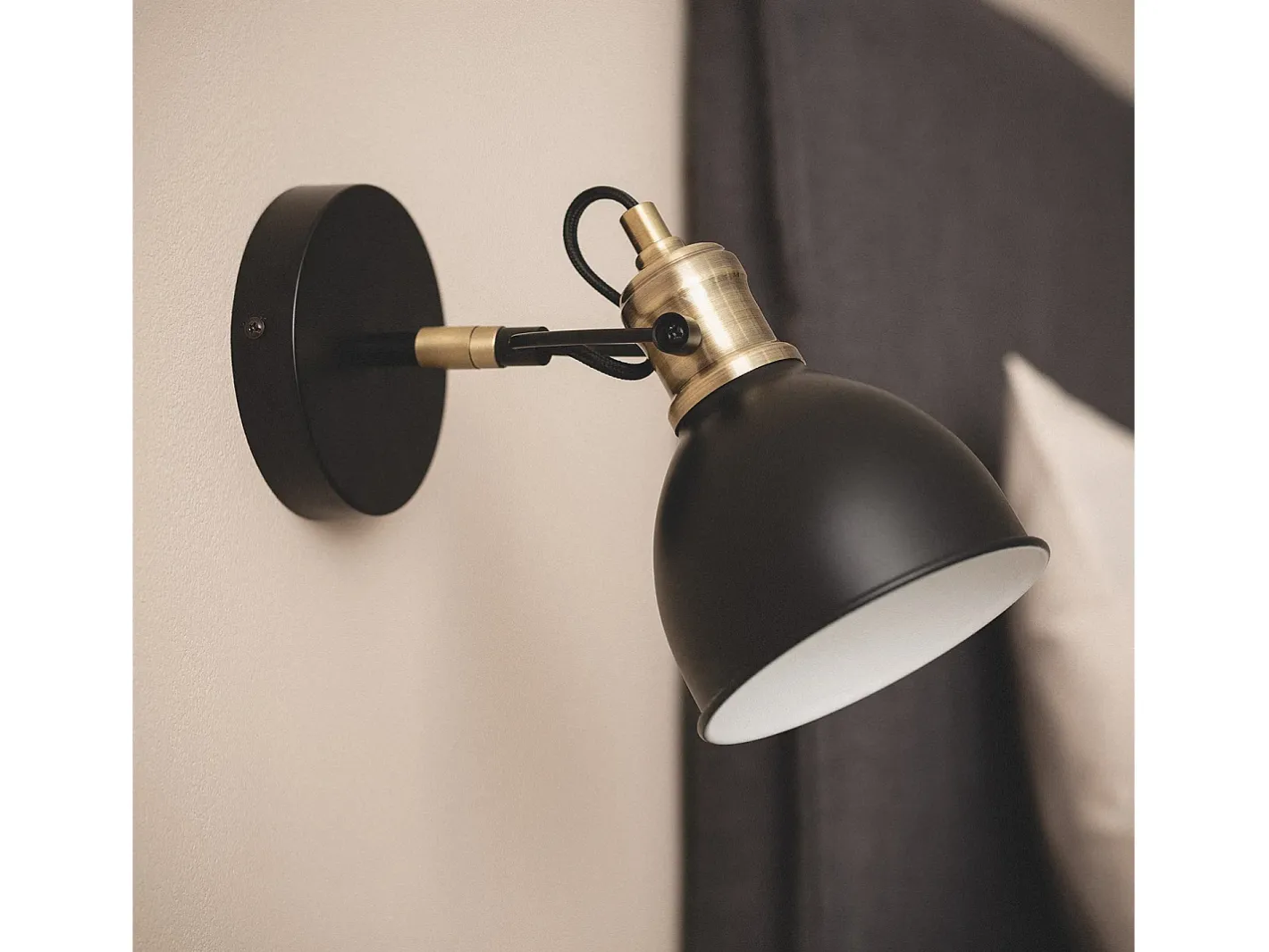 Best Ledkia Lámpara de Pared Metal Louise Negro