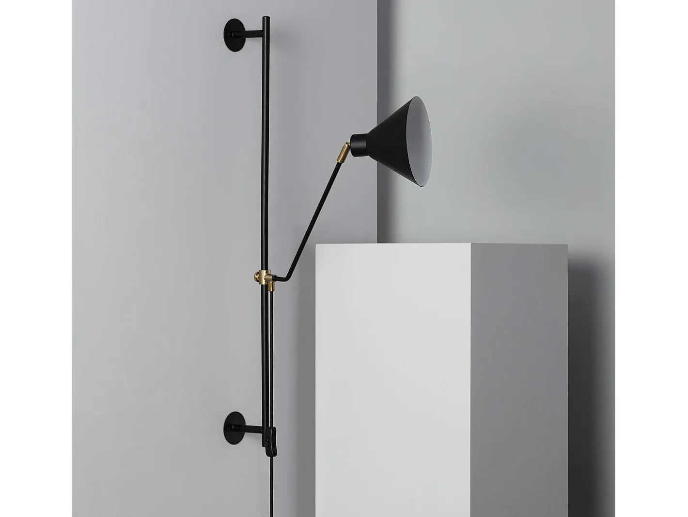Ledkia Aplique Para Pared-Lámpara de Pared Orientable Metal Oga Negro Multicolor