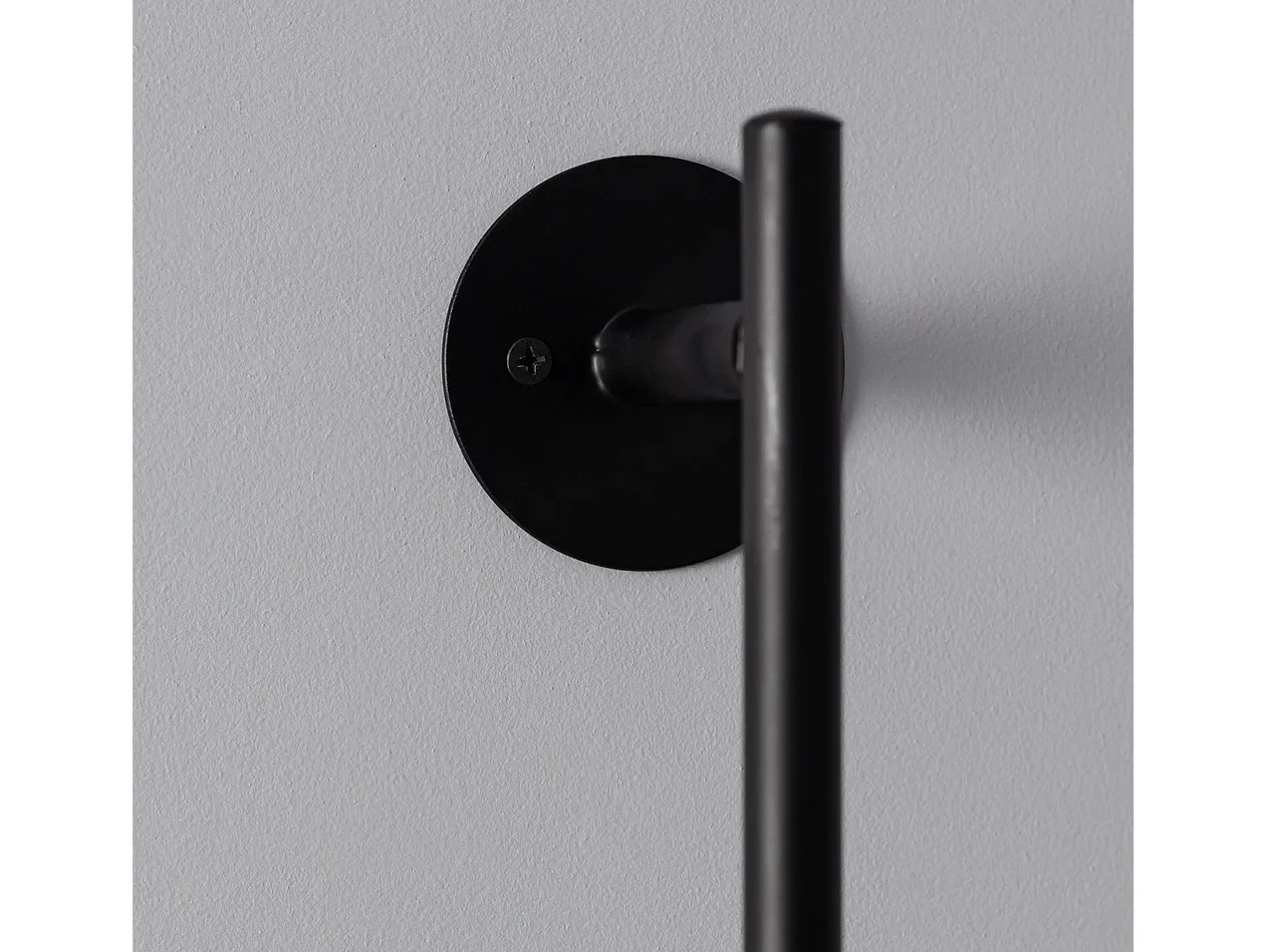 Ledkia Aplique Para Pared-Lámpara de Pared Orientable Metal Oga Negro Multicolor