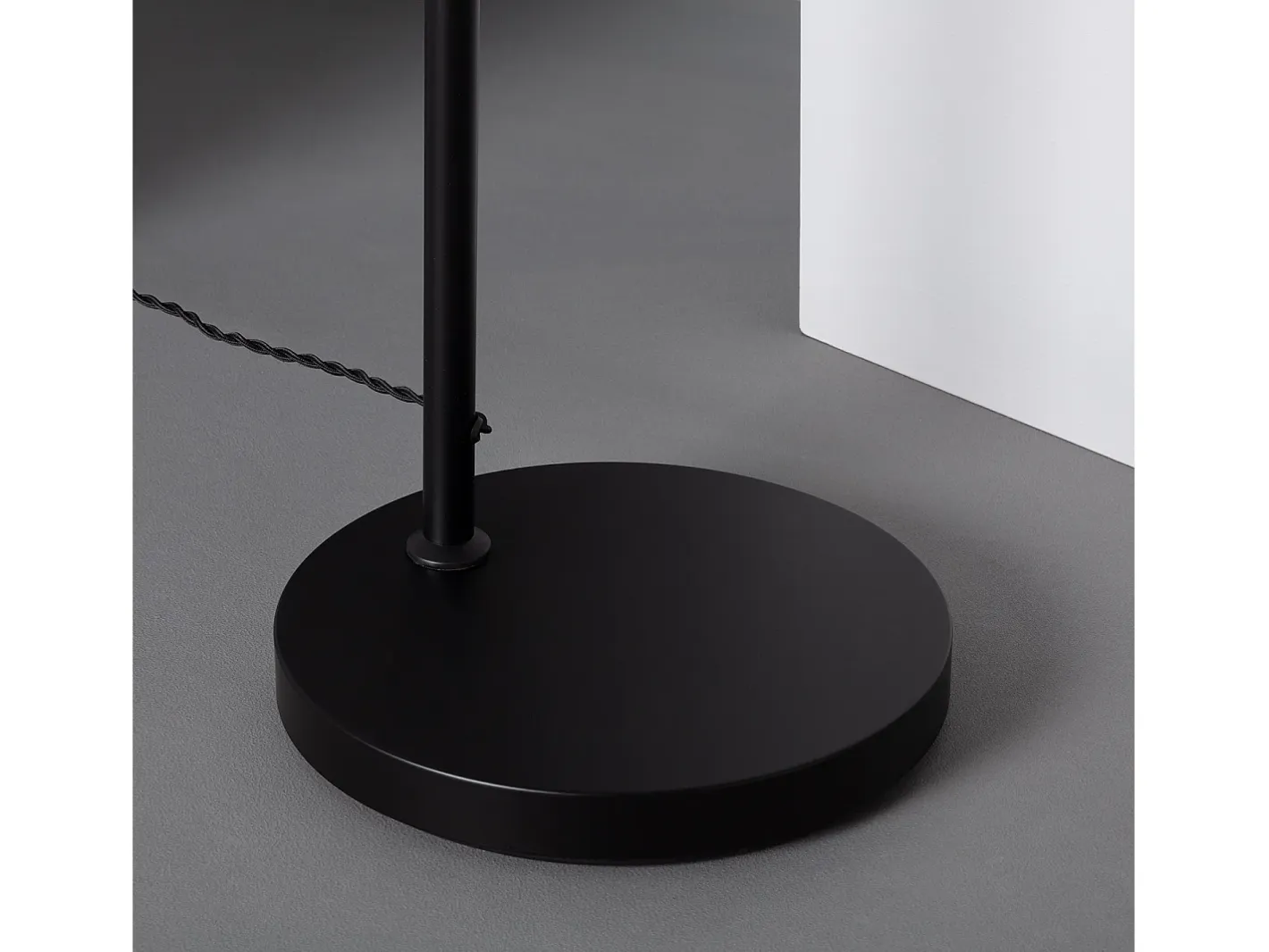 Ledkia Lámpara de Pie Ratán Kithnos Negro Multicolor Clearance