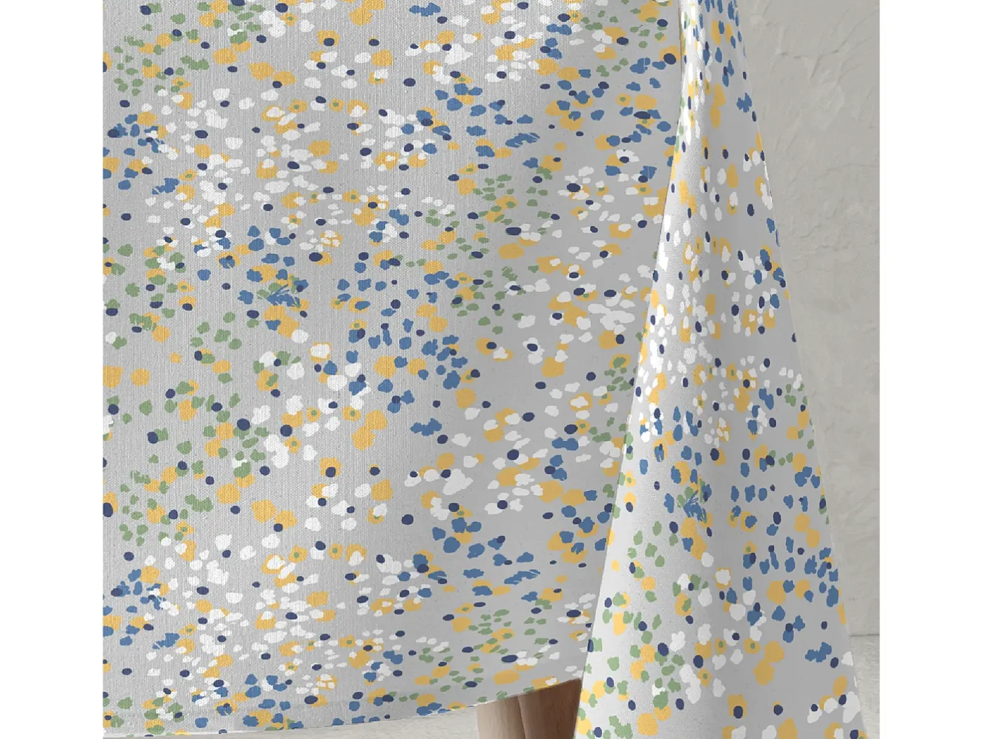 Mantelería-Mantel cuadrado de resina antimanchas 135x135cm JAVA - SACASA Azul