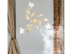 Olga - Lámpara de techo en hierro lacado marfil con decoración. Difusores de oro antiguo y cristal d. 14 alabastro blanco 3 luces H.20 - Ø67 Dorado Sale