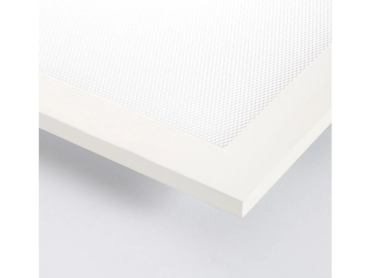 Ledkia Plafón-Panel LED 60x60 cm 40W 4000lm Microprismático (UGR17) Certadrive No Flicker 3000K Individual Cálido Blanco