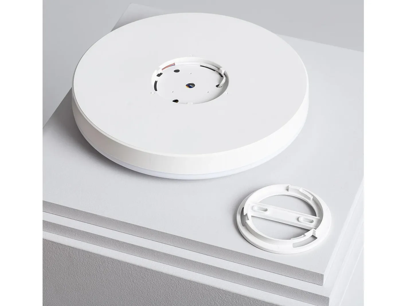 Ledkia Plafón-Plafón LED 18W Circular Ø290 mm con Sensor de Movimiento PIR Blanco Multicolor