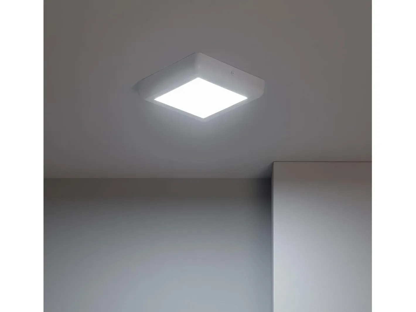 Ledkia Plafón LED 12W Cuadrado Metal 178x178 mm Design White 6000K Blanco Frío Multicolor New