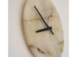 Sale Reloj de pared redondo tallado a mano en ónix Verde claro
