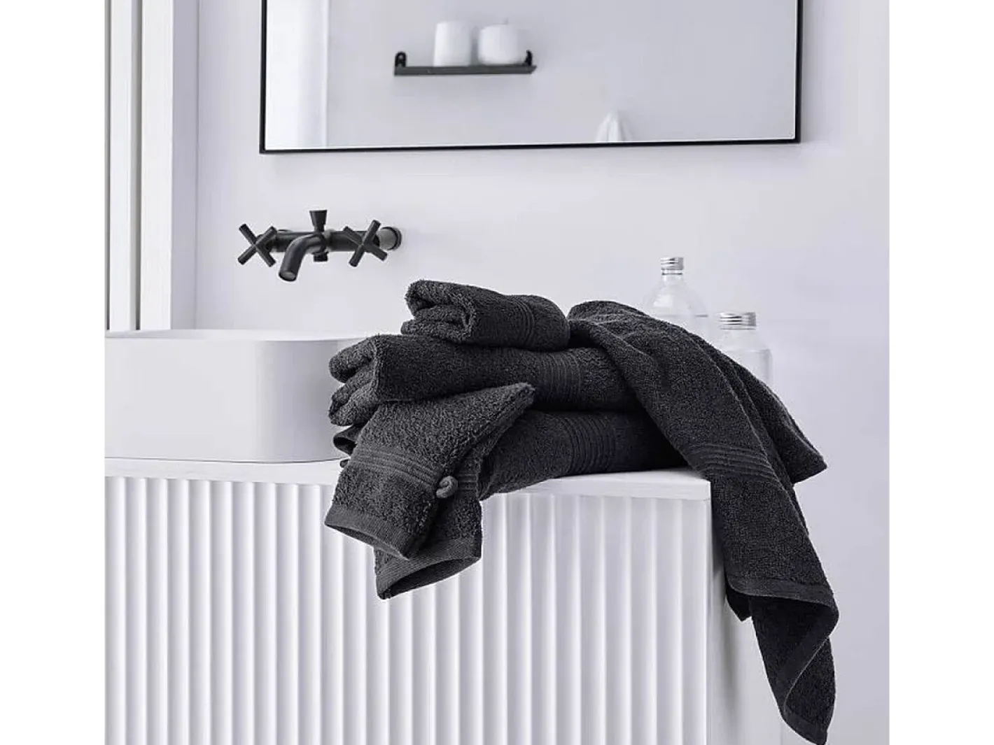 Today Toalla de baño Essential charcoal 70 x 130 cm Gris antracita Clearance