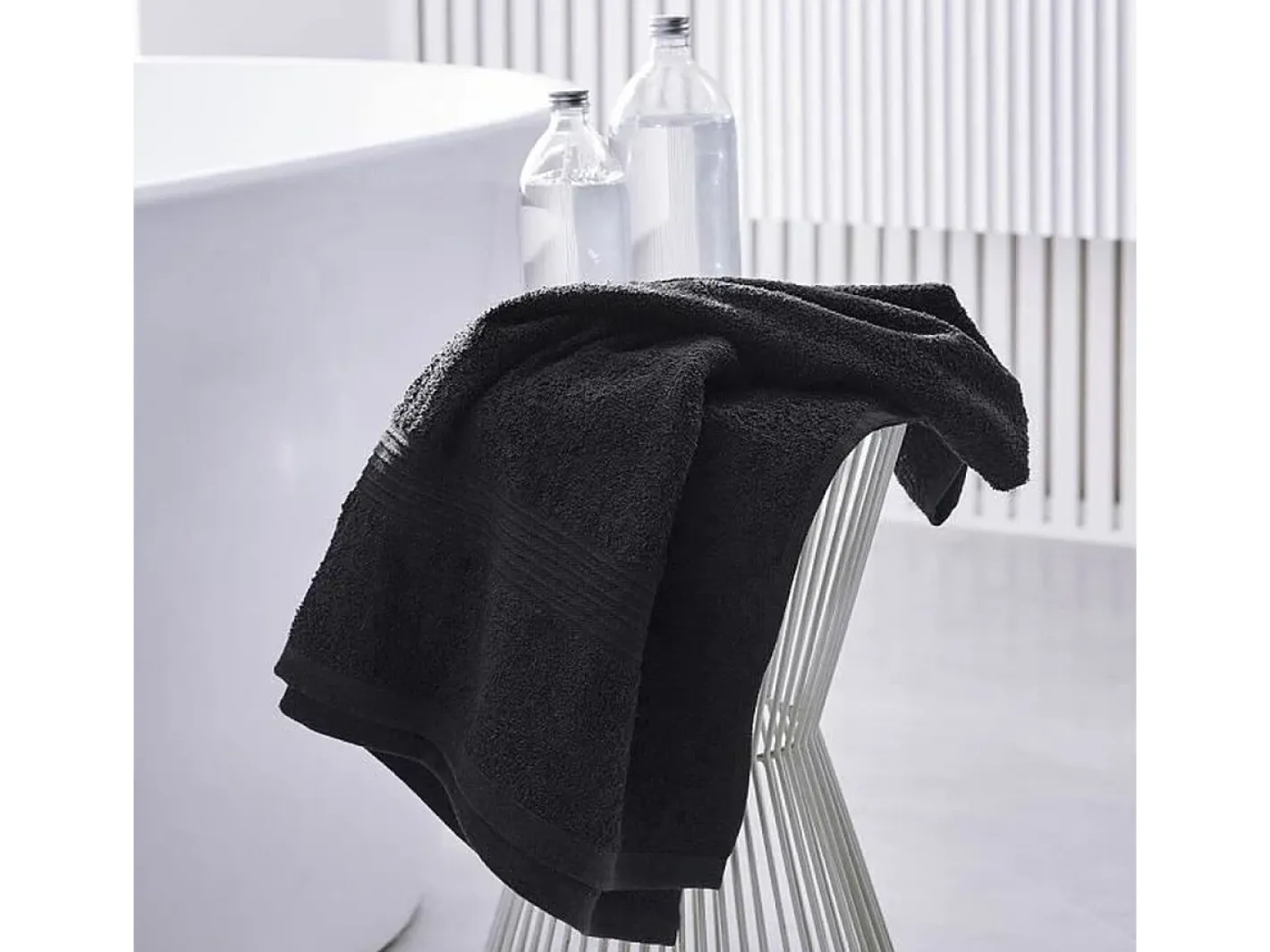 Today Toalla de baño Essential charcoal 70 x 130 cm Gris antracita Clearance